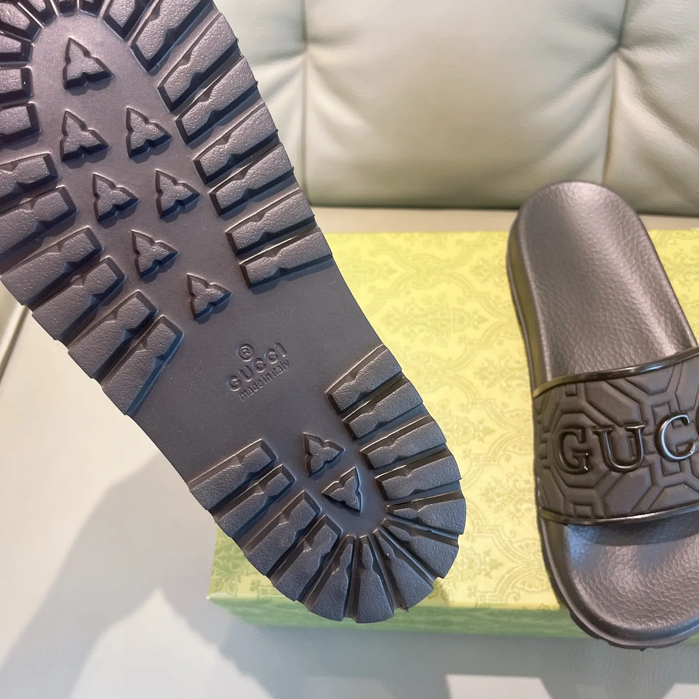 Men's Men's Shoes 130🐮🐮Gucci Gucci Slippers Gucci 2024 latest beach sandals slippers Original molding double G LOGO Original molding consistent Outsole: Men's Men's Shoes u double-layer outsole Size: 35-46